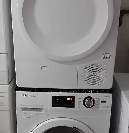 180qm Mit 5 Schlafzimmer, 2 Badezimmer Fuer Bis Zu 8 Personen Abstatt